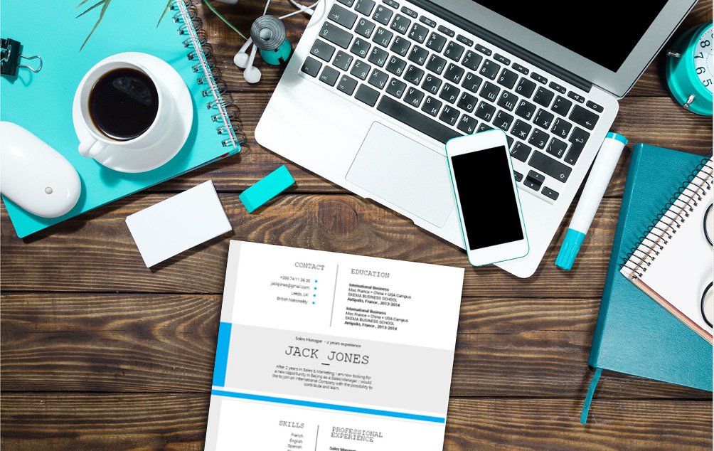 Form the minds of future leaders thanks to this  modern  resume template