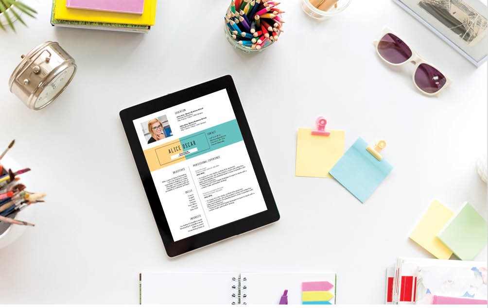 This online resume template uses colors and shapes to its advantage