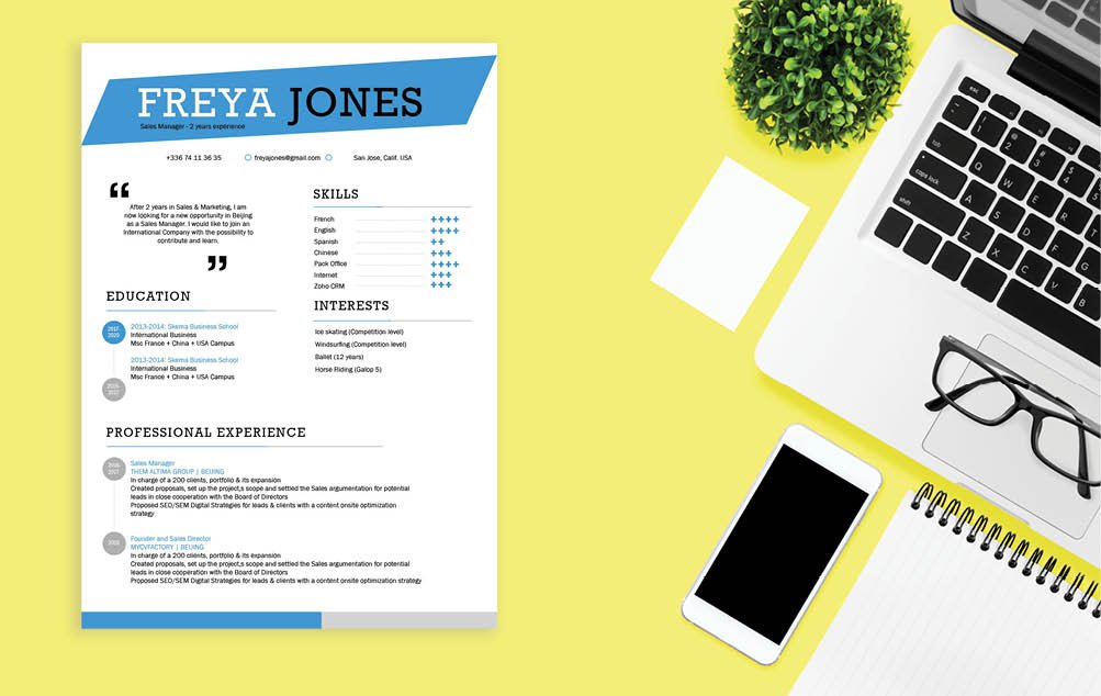 Colors, fonts, and styles are expertly crafted in this Simple CV template