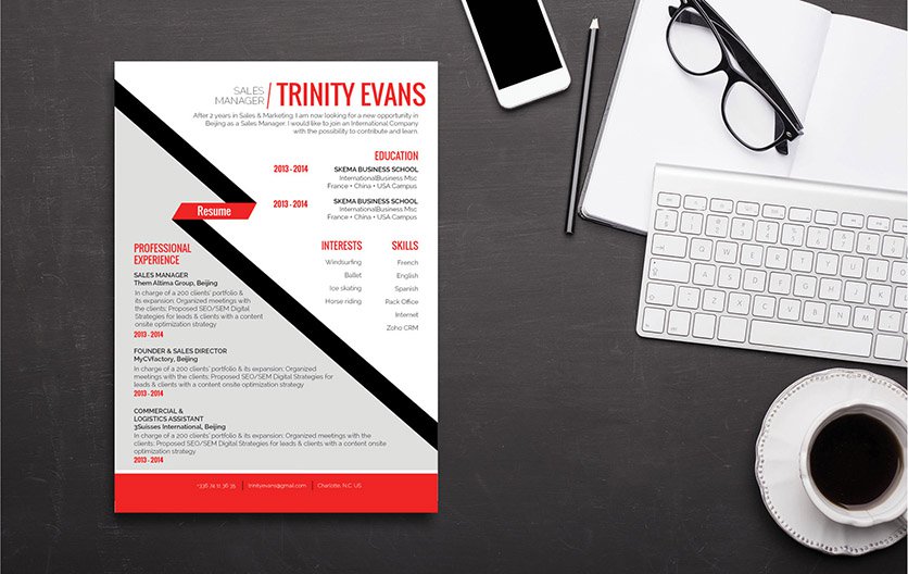 The functional resume template of choice for young job seekers! Everything is made readily accesabile to your potential employer