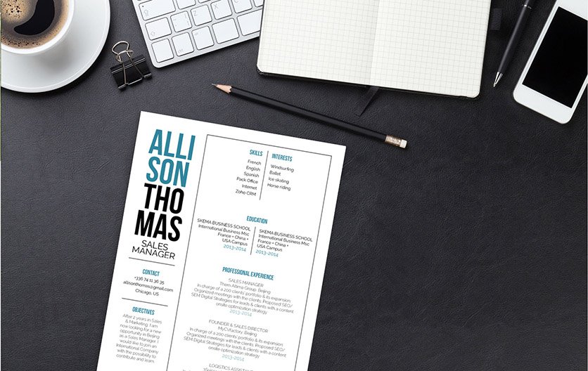 The simple resume format is made lively with its uniqeu design